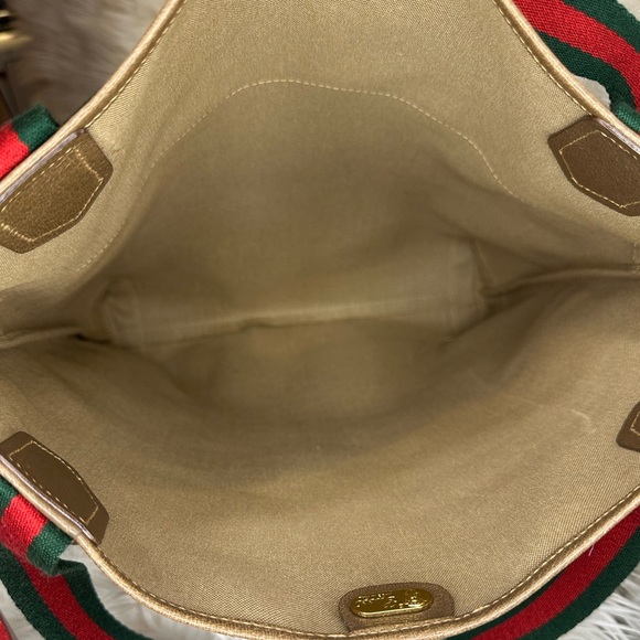 Gucci GG Sherry Line Monogram Canvas Tall Tote with Zippered Side Pocket - Picture 6 of 16
